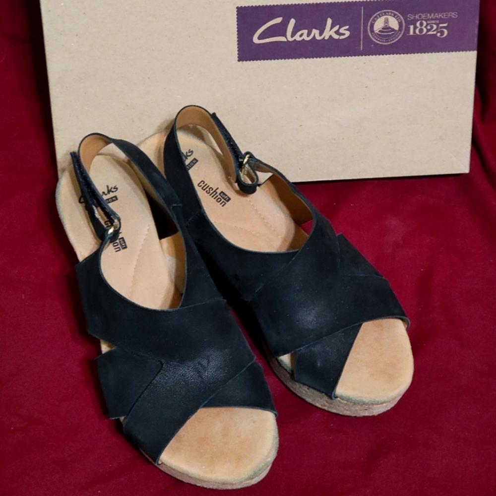 Clark's -Andrea Fareda size 9w black sling back wedges .Gently pre-loved. In box
